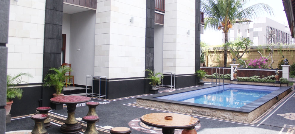 New Asta Graha Home Stay - Jimbaran Bali - Deluxen Room With Kitchen